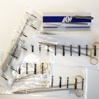 229 Stück chirurgische Instrumente Aesculap AG - Original Neuware (keine Sterilware) UVP 22.000 Euro